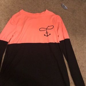 Long sleeved love shirt